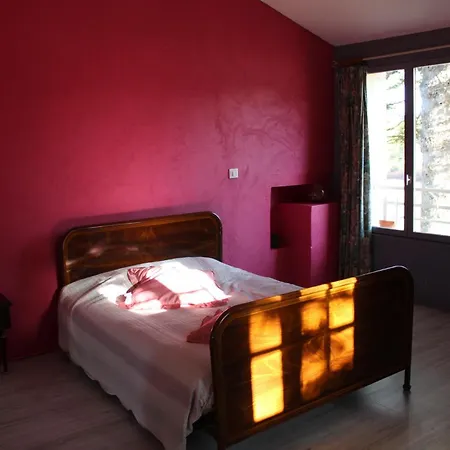 Mas De La Salette Holiday home *
